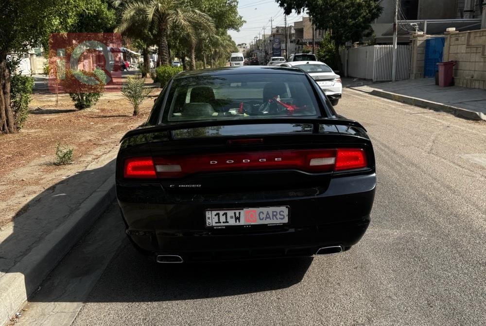 دۆج چارجەر